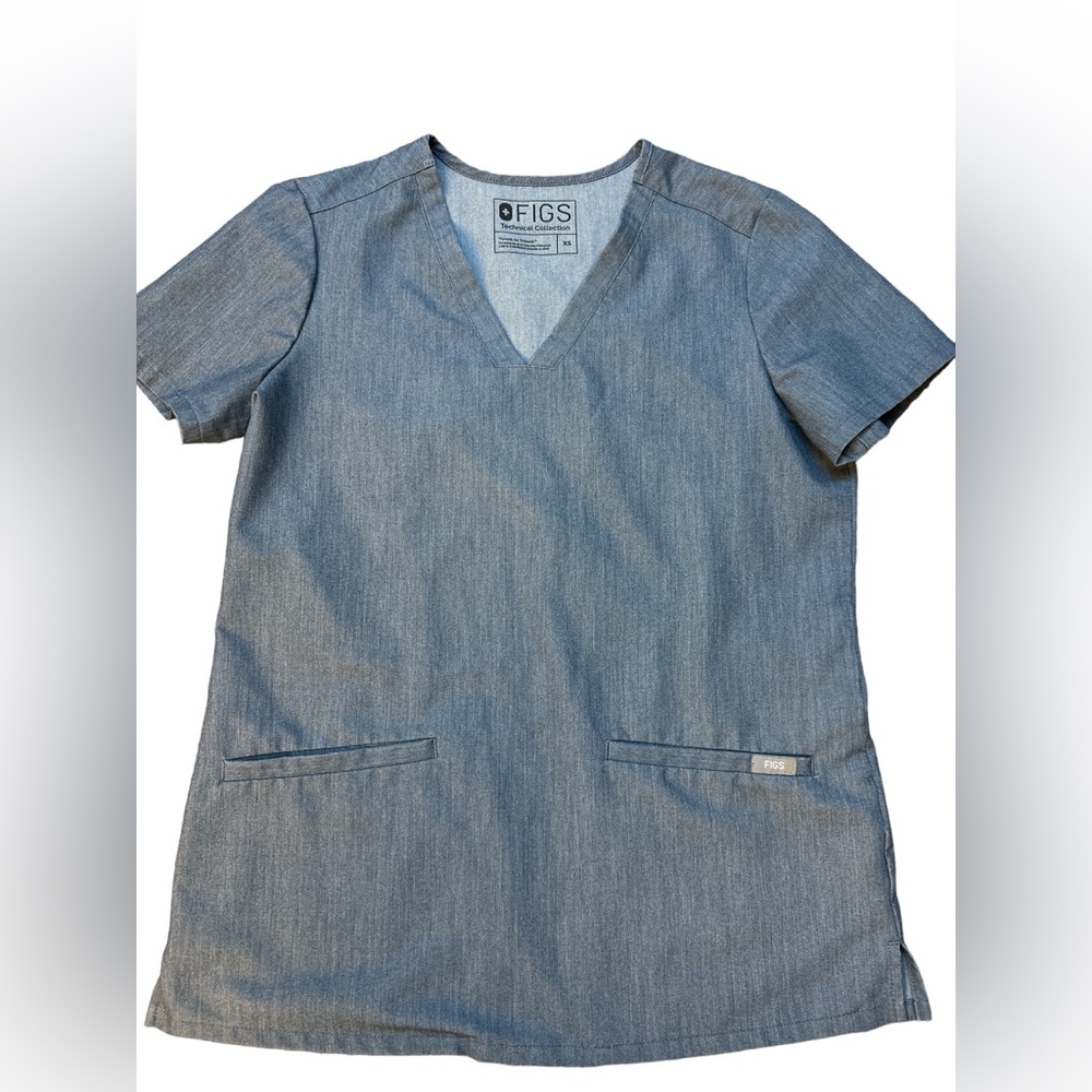 Figs Casma Three-Pocket Scrub Top sz XS - Picture 1 of 4